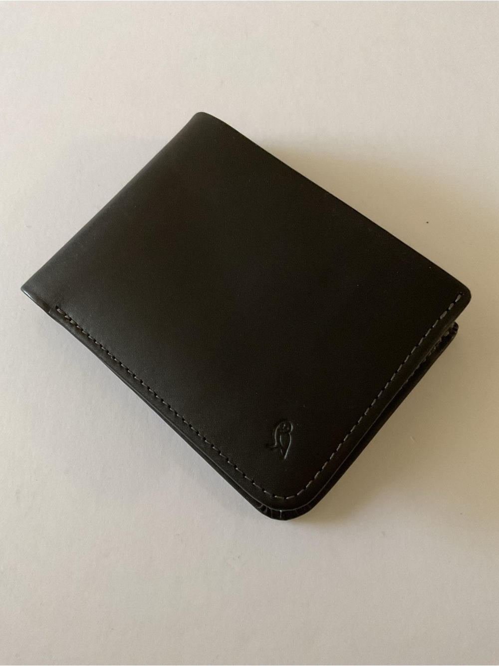 BELLROY HIDE AND SEEK MENS LEATHER BIFOLD WALLET BLACK NWOT
